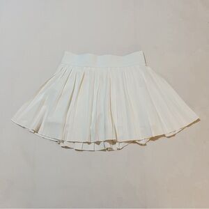 Aritzia TNA Action Tennis Skirt